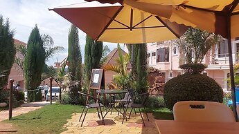 Famous Gates Hotel Bomet