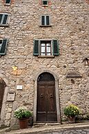Historic Farmhouse Casa del Chiodo