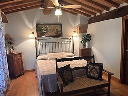 Historic Farmhouse Casa del Chiodo
