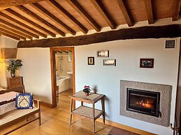 Historic Farmhouse Casa del Chiodo