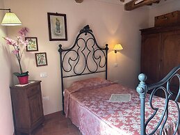 Historic Farmhouse Casa del Chiodo