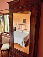 Historic Farmhouse Casa del Chiodo