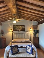 Historic Farmhouse Casa del Chiodo
