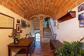 Historic Farmhouse Casa del Chiodo