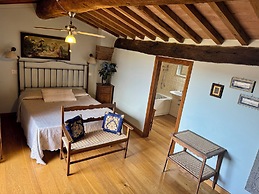 Historic Farmhouse Casa del Chiodo