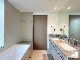 Skyline Elegance Fountain View 3BR in Downtown