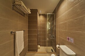 Merak Pyramids Hotel