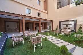 Merak Pyramids Hotel
