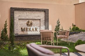 Merak Pyramids Hotel