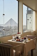 Merak Pyramids Hotel