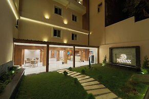 Merak Pyramids Hotel