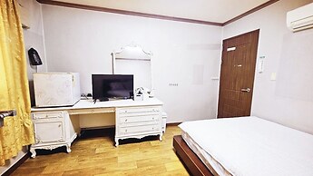 Samwoojang Motel