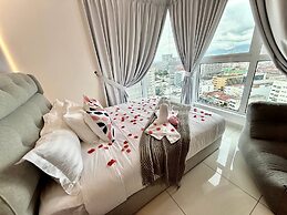ICC Luxury Suites By Grab A Stay