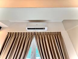 ICC Luxury Suites By Grab A Stay