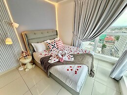 ICC Luxury Suites By Grab A Stay