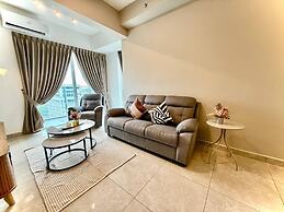 ICC Luxury Suites By Grab A Stay
