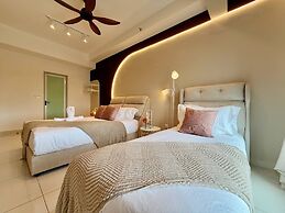 ICC Luxury Suites By Grab A Stay