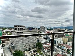 ICC Luxury Suites By Grab A Stay
