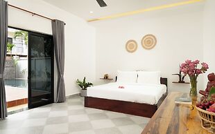 Visak Pool Villa