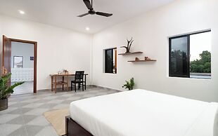 Visak Pool Villa