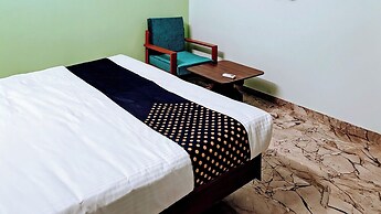 Naadi Grand Inn
