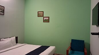 Naadi Grand Inn