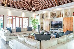 Villa Mimpi Nyata