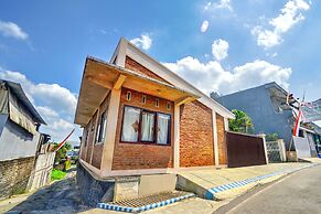 OYO 94767 Griya Djati Syariah 1