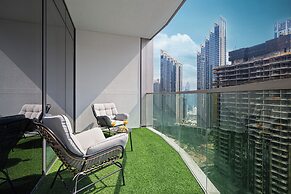 Grande Suites by Hostiva - Burj View