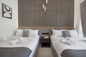 Grande Suites by Hostiva - Burj View