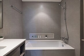 Grande Suites by Hostiva - Burj View