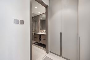 Grande Suites by Hostiva - Burj View