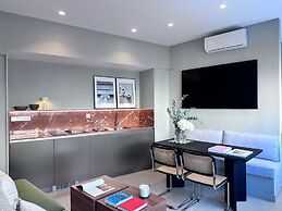 Edmond Vibes Almagro Suites