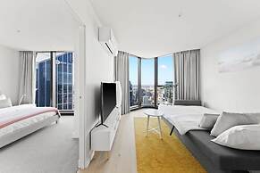 A 3BR Apt Next to Melbourne Central, Free Parking