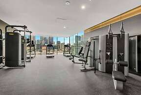 A 3BR Apt Next to Melbourne Central, Free Parking