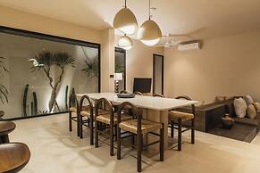 Pala House by Alfred in Bali