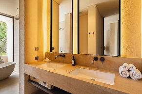 Pala House by Alfred in Bali