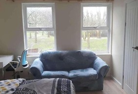 House - Sleeps 8 - Garden - Parking