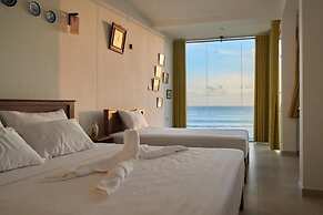 KINGS BAY BEACH RESORT