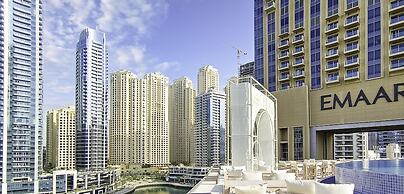 LUX The JW Marina Suite 4