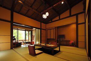 Tonosawa Onsen Yamano Chaya Ryokan