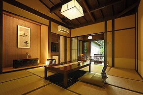 Tonosawa Onsen Yamano Chaya Ryokan