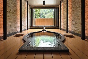 Tonosawa Onsen Yamano Chaya Ryokan