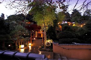 Tonosawa Onsen Yamano Chaya Ryokan