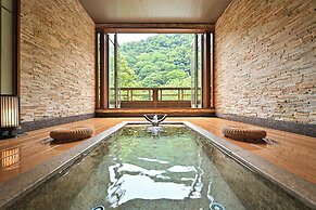 Tonosawa Onsen Yamano Chaya Ryokan