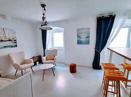 La Casa Nostra Apartments