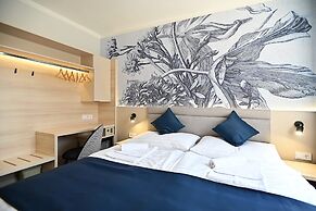 Merlot Hotel