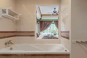 Le Ayodhaya Palace Krabi Beach Resort