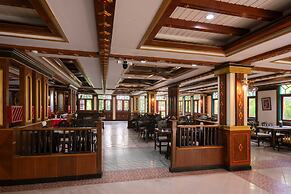 Le Ayodhaya Palace Krabi Beach Resort