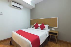 OYO 94790 Putri Bungsu Residence